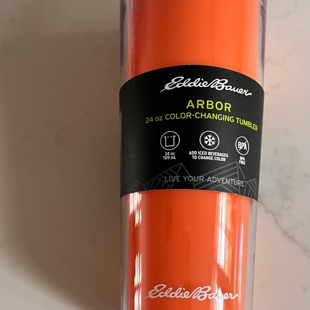 NWT Eddie Bauer Insulated color changing tumbler with 2 free stickers